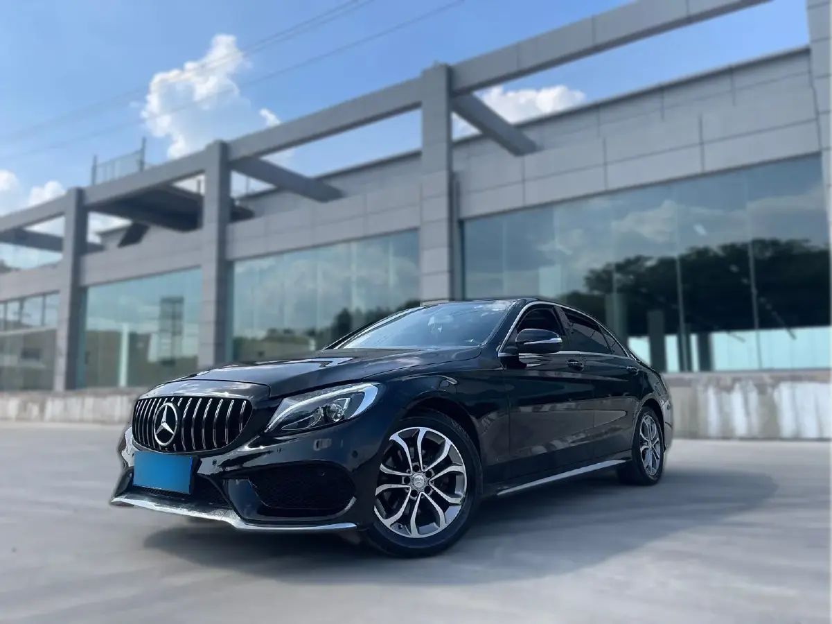 2015 Mercedes-Benz C Class 2.0T 184HP L4 7AT