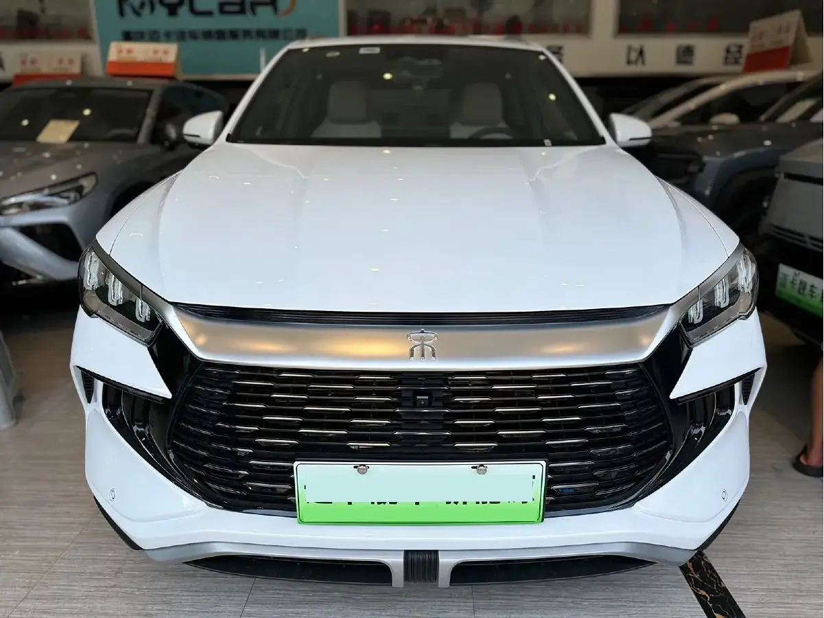 2024 BYD Song Pro 1.5L 110HP L4 E-CVT PHEV 18.3KWH