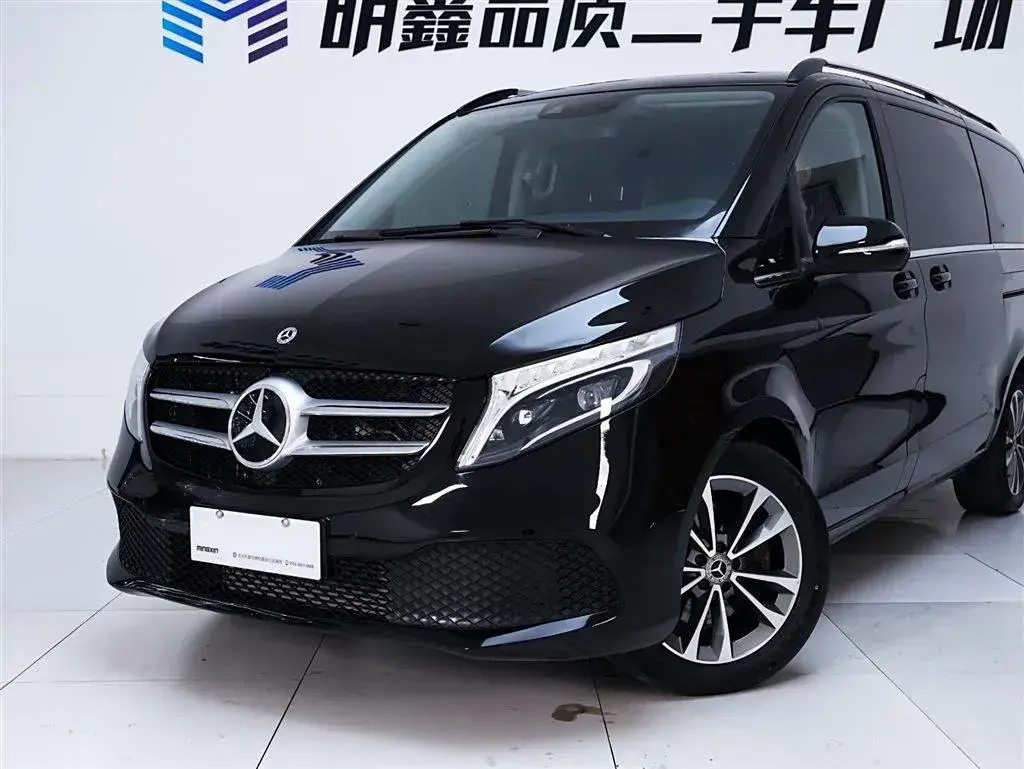 2021 Mercedes-Benz V Class 2.0T 211HP L4 9AT