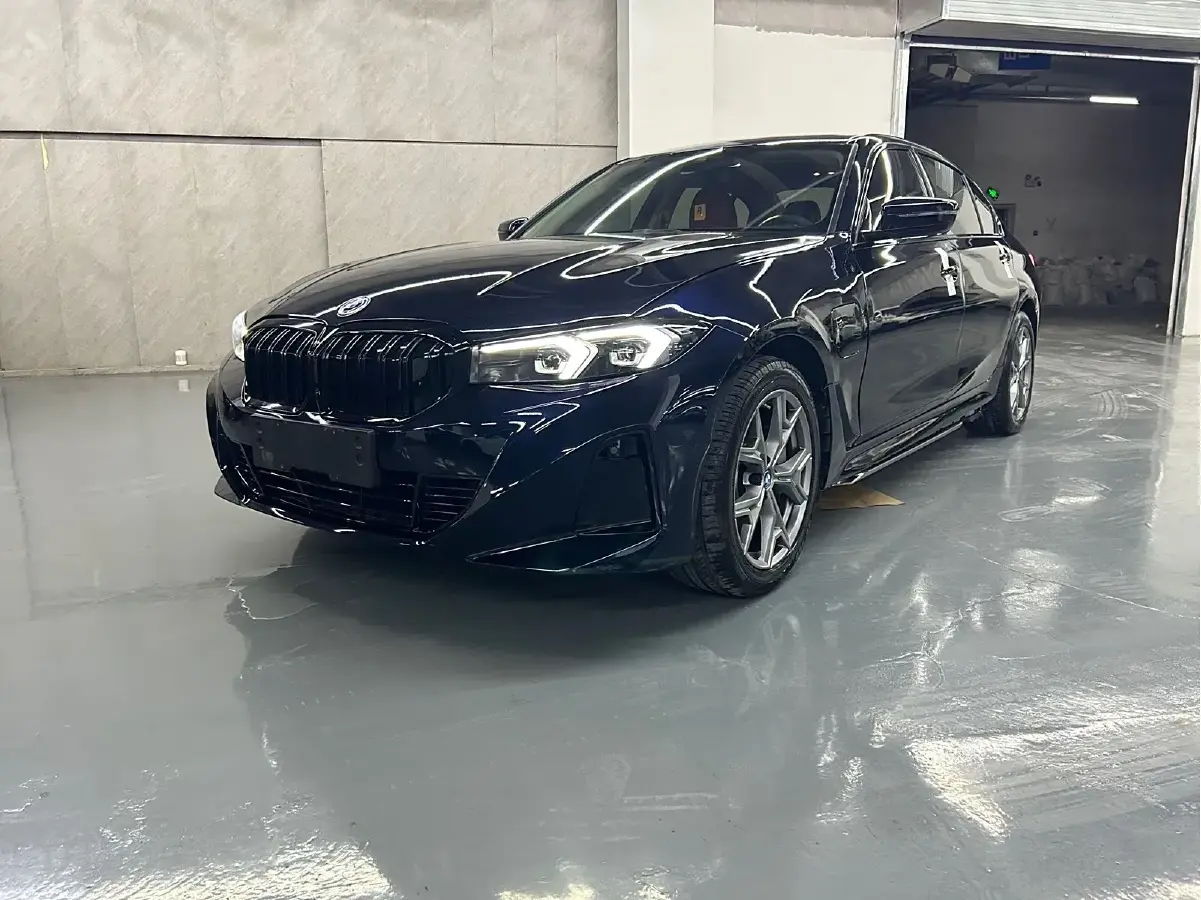 2024 BMW i3 BEV 70KWH