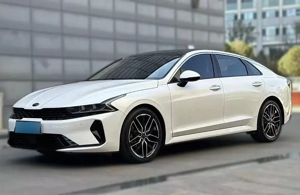 2021 Kia K5 1.5T 170HP L4 7DCT