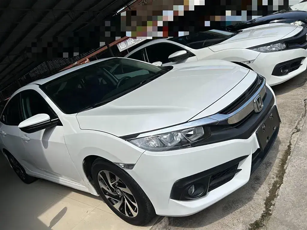 2016 Honda Civic 1.5T 177HP L4 CVT