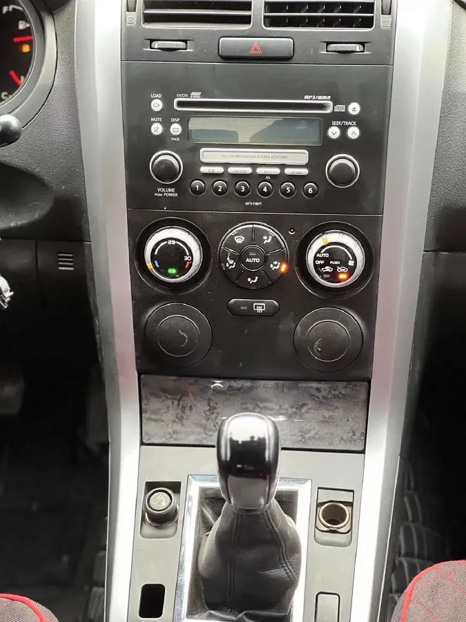 2007 Suzuki Grand Vitara 1.6L 99HP L4 5MT,autocango,china used car exporter,china ev exporter,chinese used car exporter,chinese used ev exporter