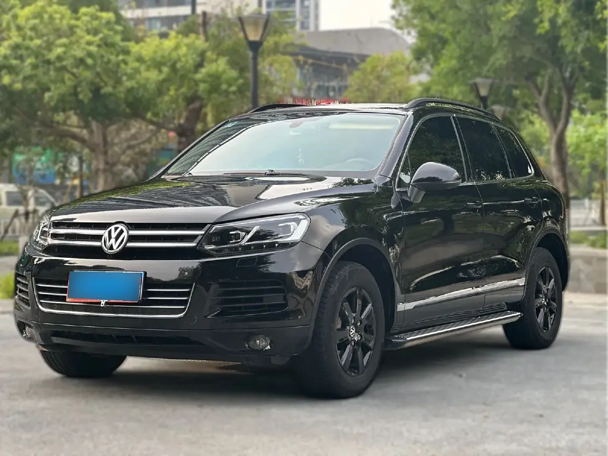 2011 Volkswagen Touareg 3.0T 290HP V6 8AT