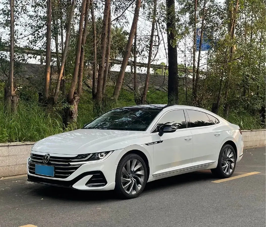 2021 Volkswagen CC 2.0T 220HP L4 7DCT