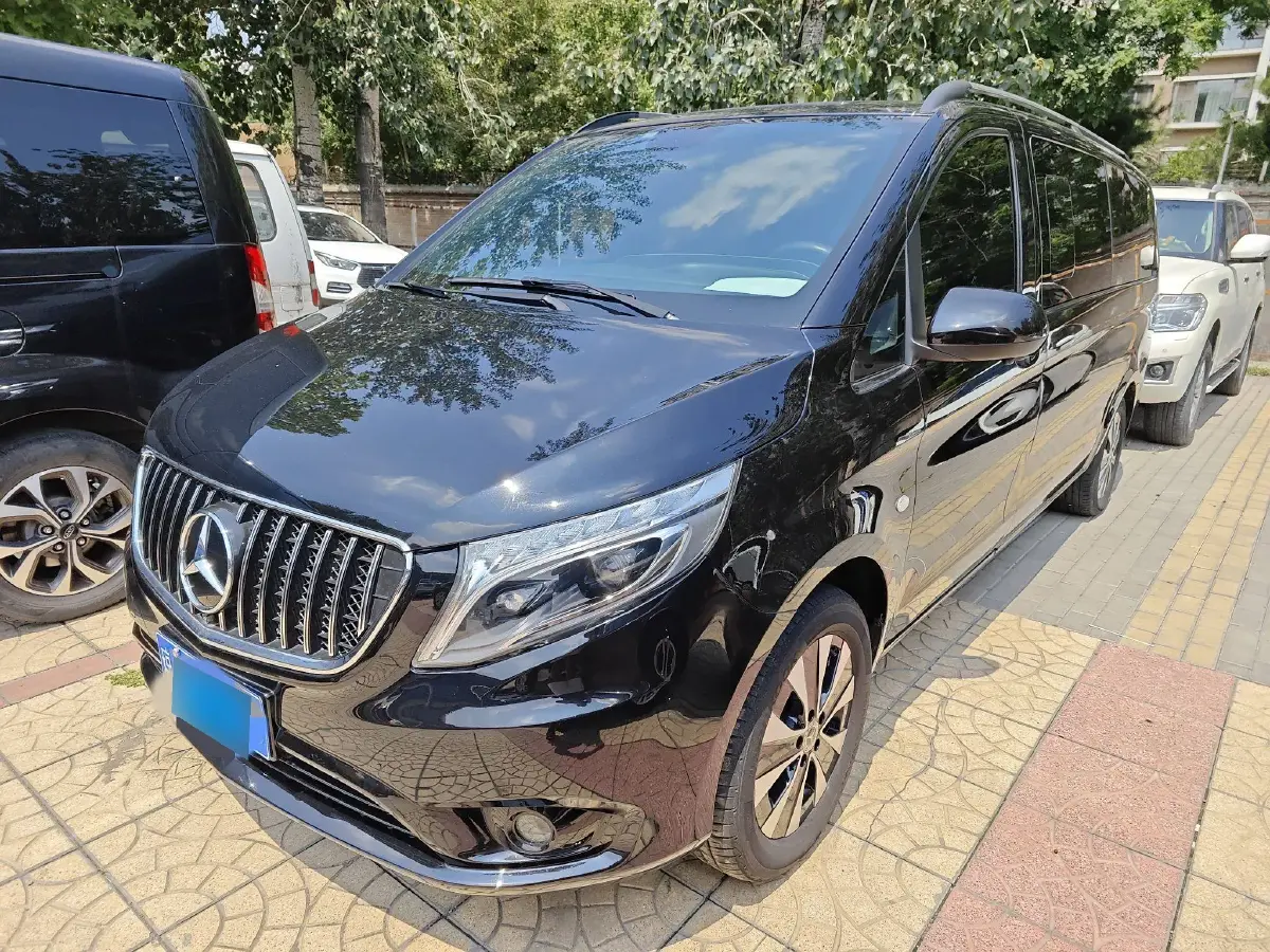 2021 Mercedes-Benz Vito 2.0T 211HP L4 9AT