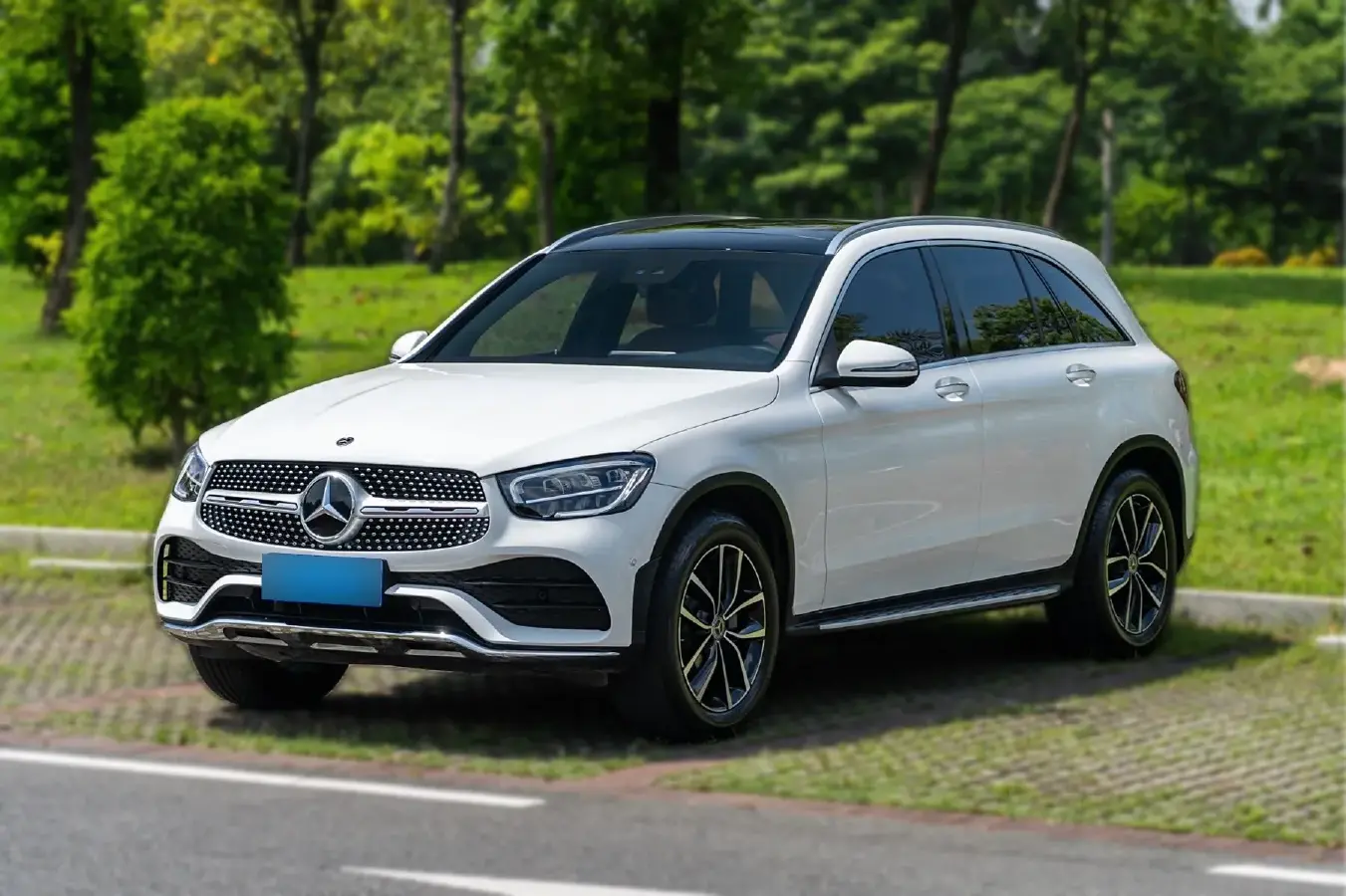 2021 Mercedes-Benz GLC Class 2.0T 258HP L4 9AT