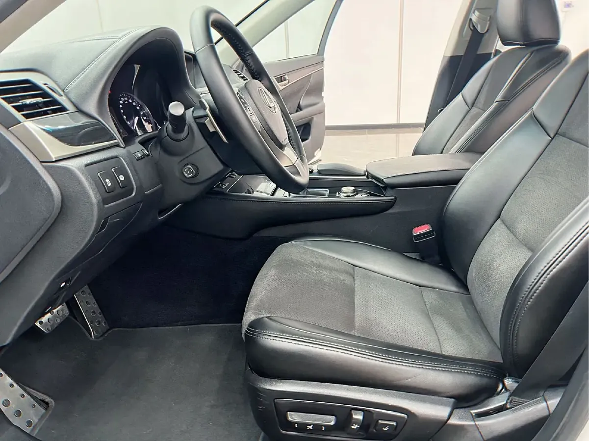 2012 Lexus GS 2.5L 209HP V6 6AT,autocango,china used car exporter,china ev exporter,chinese used car exporter,chinese used ev exporter