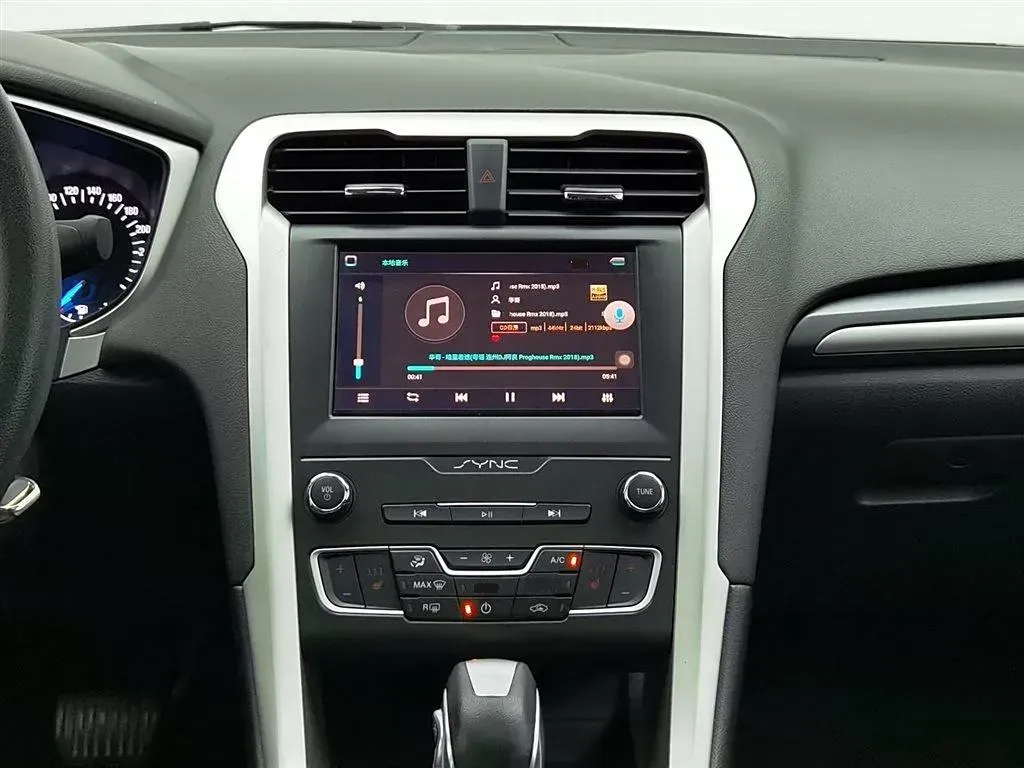 2013 Ford Mondeo 1.5T 181HP L4 6AT,autocango,china used car exporter,china ev exporter,chinese used car exporter,chinese used ev exporter