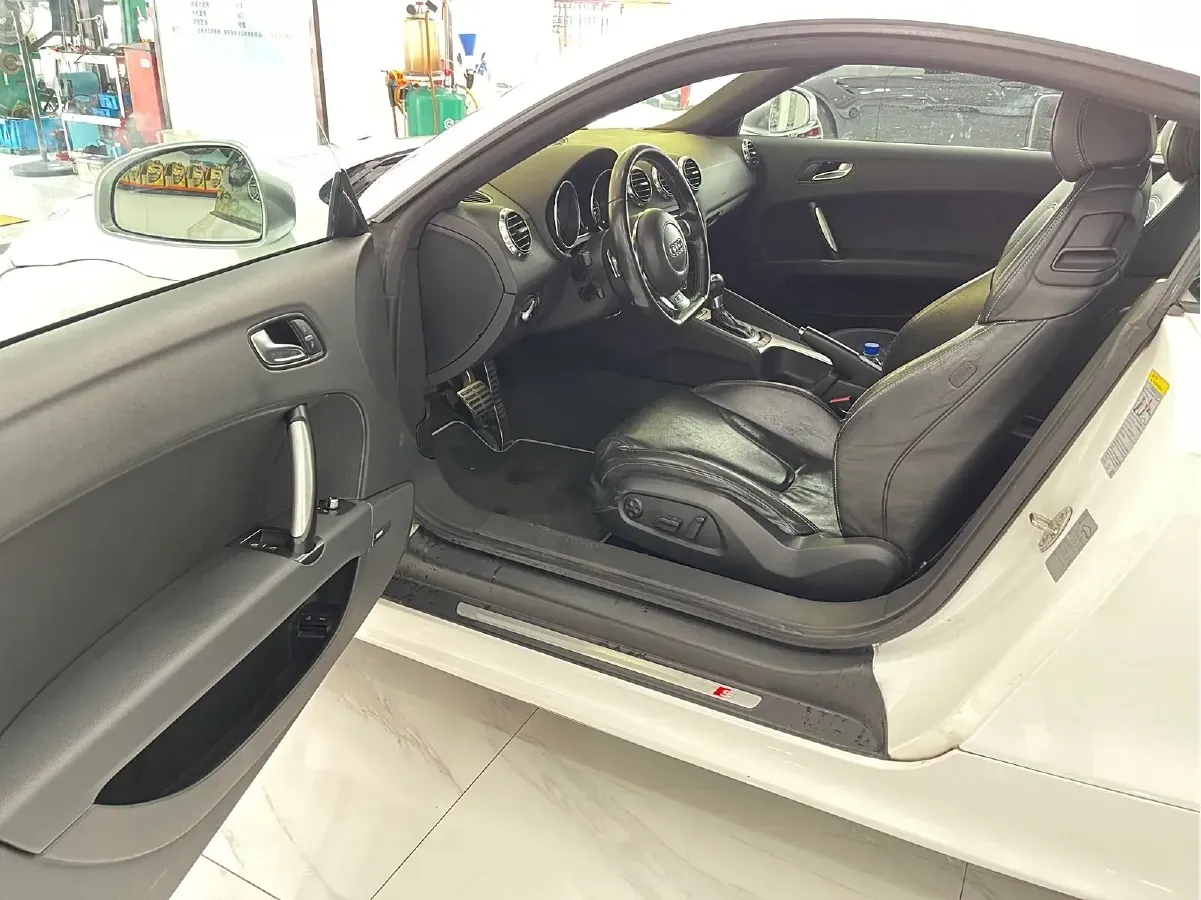 2011 Audi TTS 2.0T 272HP L4 6DCT,autocango,china used car exporter,china ev exporter,chinese used car exporter,chinese used ev exporter