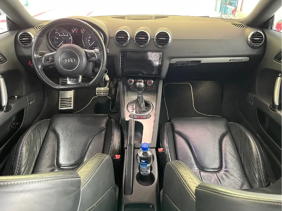 2011 Audi TTS 2.0T 272HP L4 6DCT,autocango,china used car exporter,china ev exporter,chinese used car exporter,chinese used ev exporter