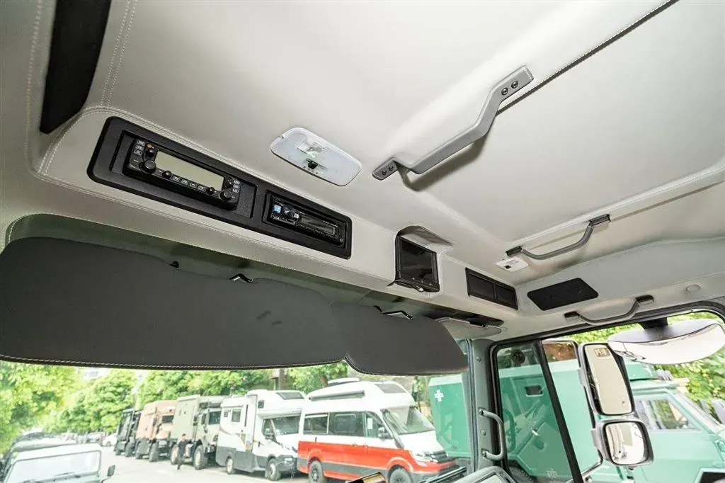 2021 MAXUS V80 RV 2.0T 139HP L4 6AMT,autocango,china used car exporter,china ev exporter,chinese used car exporter,chinese used ev exporter