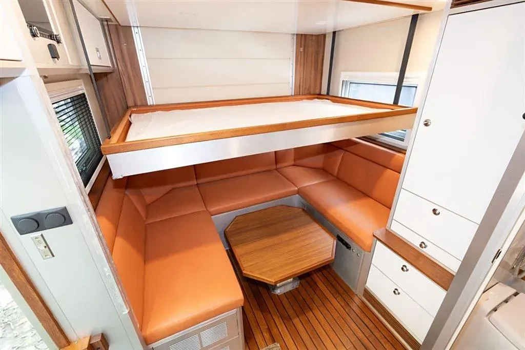 2021 MAXUS V80 RV 2.0T 139HP L4 6AMT,autocango,china used car exporter,china ev exporter,chinese used car exporter,chinese used ev exporter