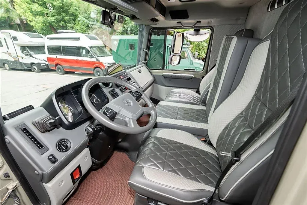 2021 MAXUS V80 RV 2.0T 139HP L4 6AMT,autocango,china used car exporter,china ev exporter,chinese used car exporter,chinese used ev exporter