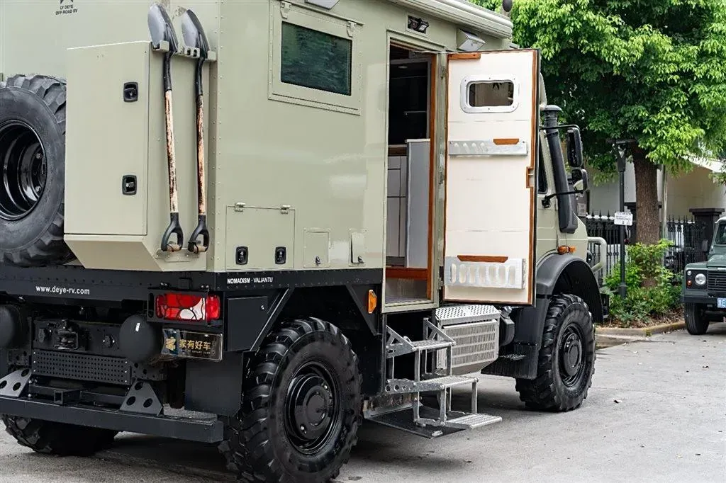 2021 MAXUS V80 RV 2.0T 139HP L4 6AMT,autocango,china used car exporter,china ev exporter,chinese used car exporter,chinese used ev exporter