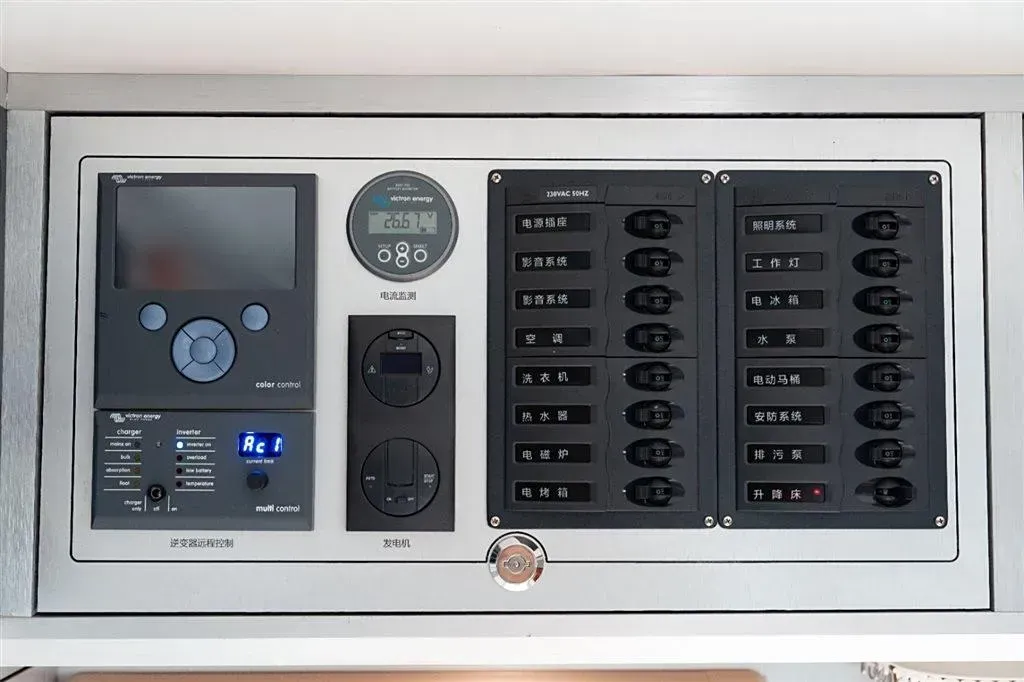 2021 MAXUS V80 RV 2.0T 139HP L4 6AMT,autocango,china used car exporter,china ev exporter,chinese used car exporter,chinese used ev exporter