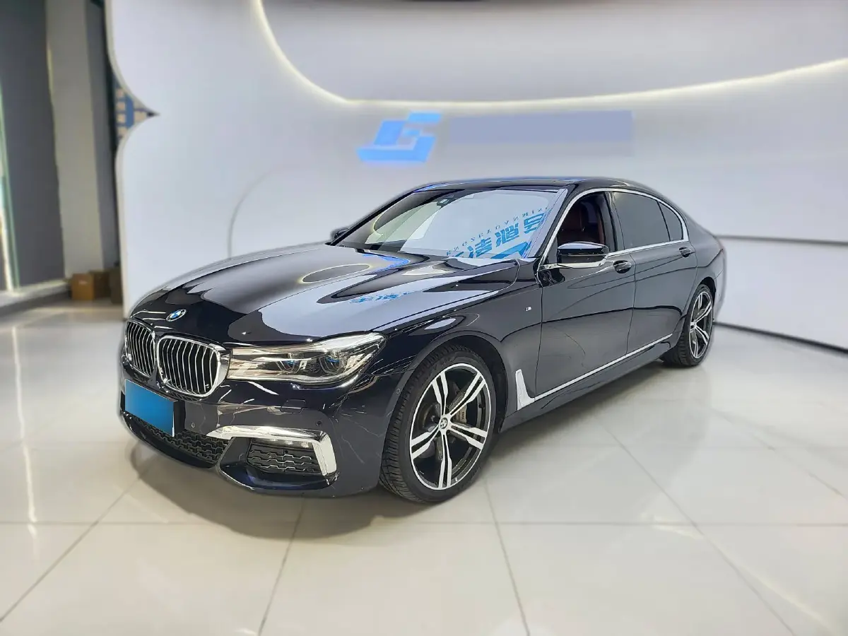 2018 BMW 7 Series 3.0T 326HP L6 8AT