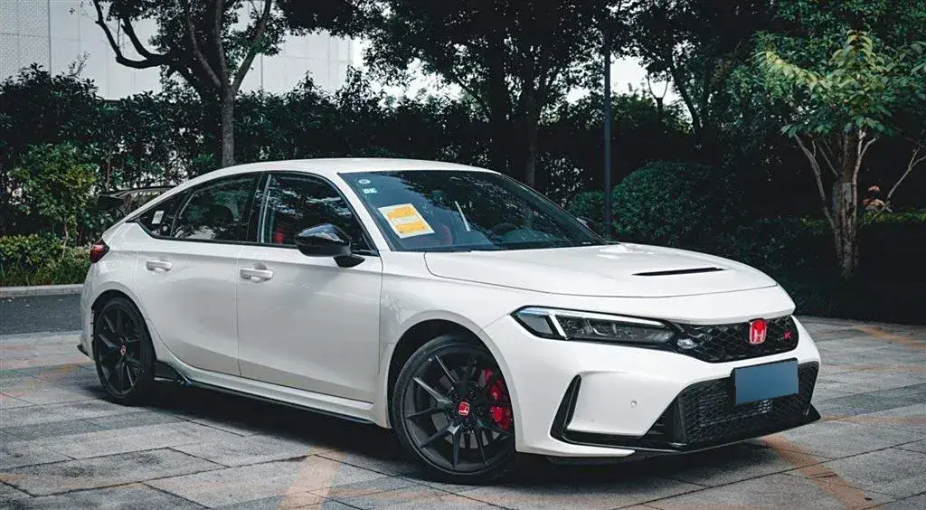 2023 Honda Civic 2.0T 300HP L4 6MT