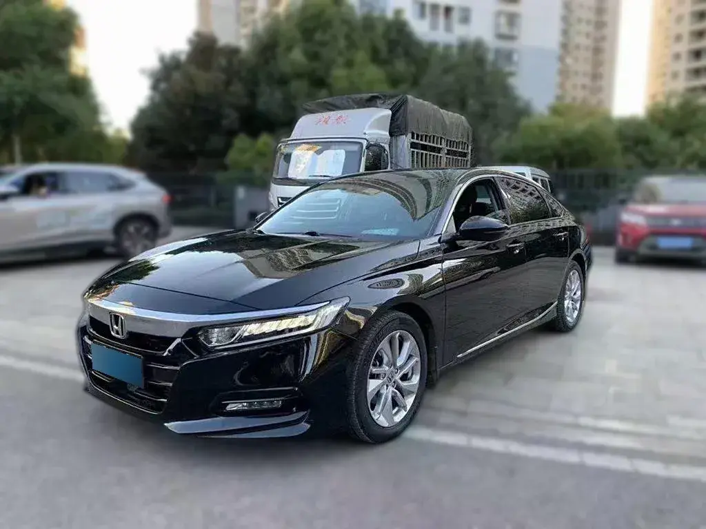 2018 Honda Accord 1.5T 194HP L4 CVT