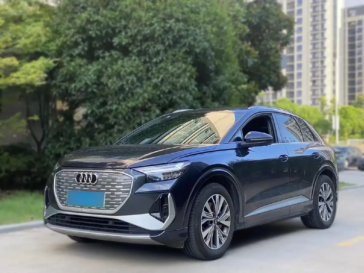 2023 Audi Q4 e-tron BEV 84.8KWH