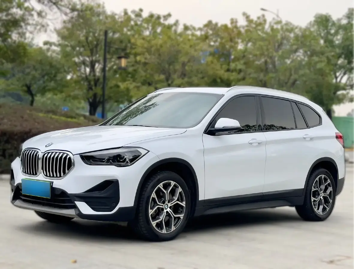2021 BMW X1 2.0T 192HP L4 7DCT