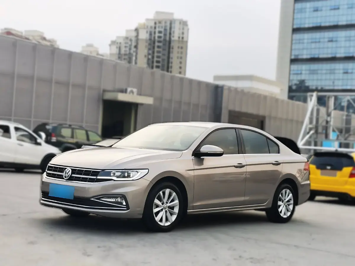 2020 Volkswagen Bora 1.5L 113HP L4 6AT