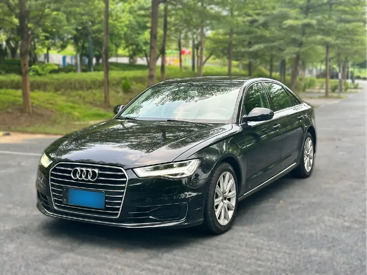 2018 Audi A6L 1.8T 190HP L4 7DCT