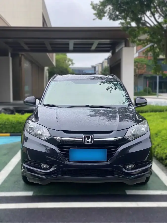 2016 Honda Vezel 1.8L 136HP L4 CVT