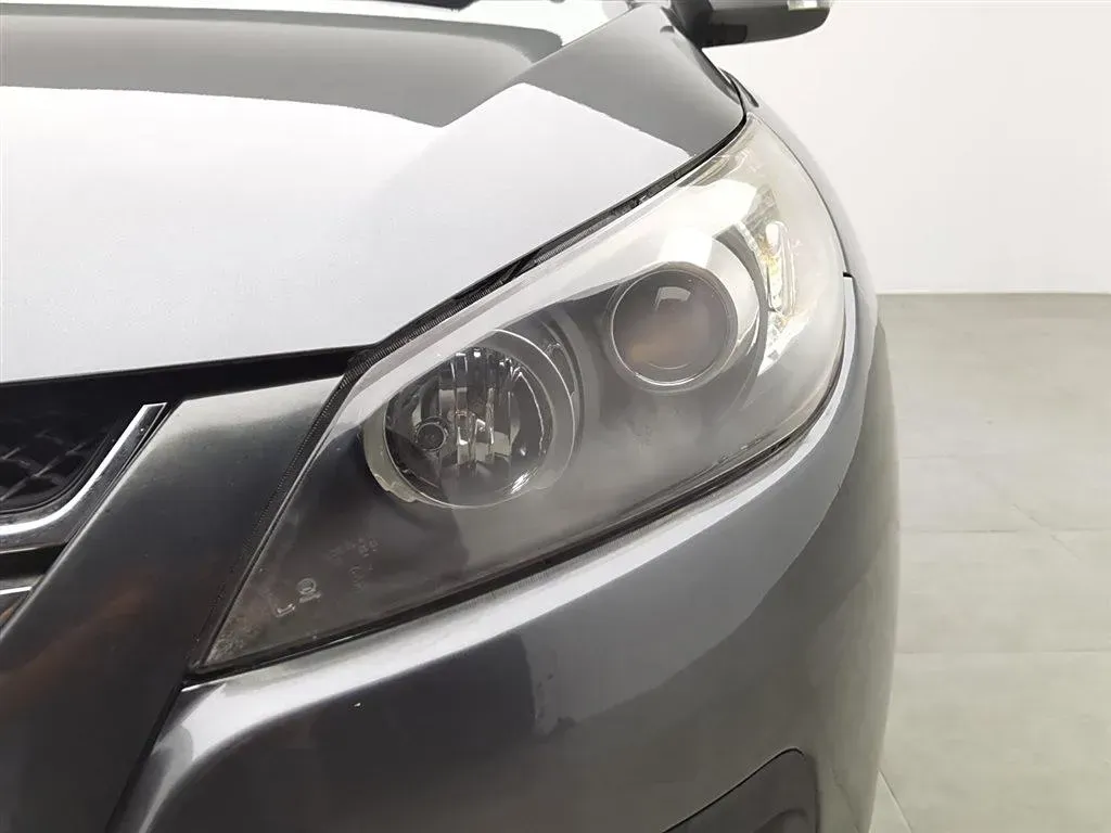 2012 JAC HeYue 1.5L 113HP L4 5MT,autocango,china used car exporter,china ev exporter,chinese used car exporter,chinese used ev exporter