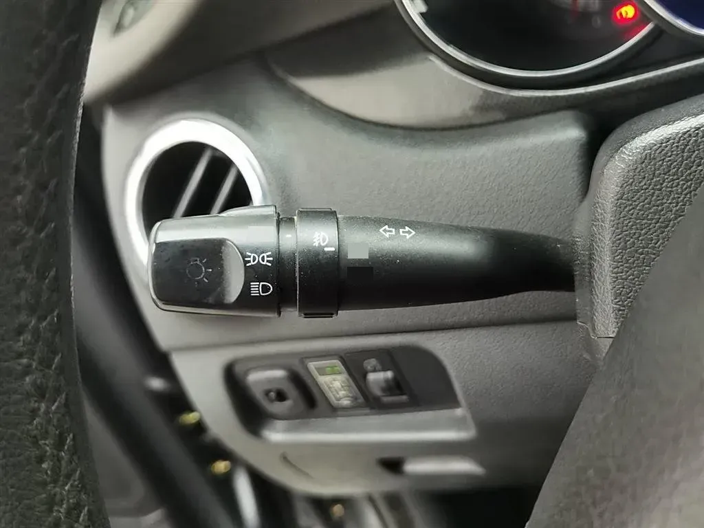 2012 JAC HeYue 1.5L 113HP L4 5MT,autocango,china used car exporter,china ev exporter,chinese used car exporter,chinese used ev exporter