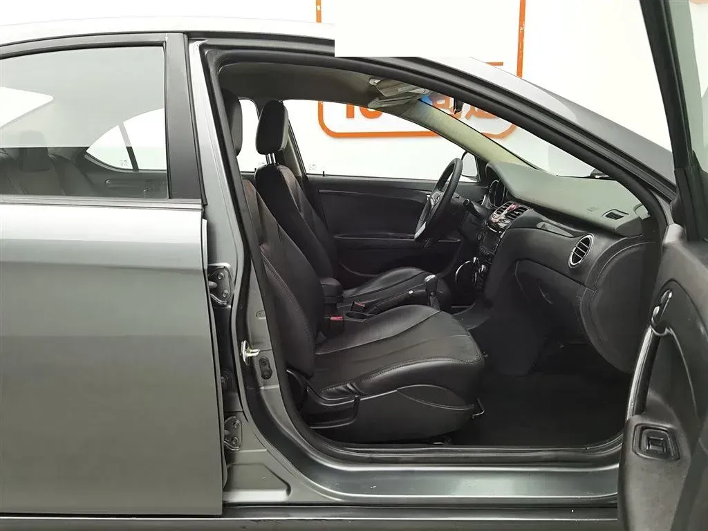 2012 JAC HeYue 1.5L 113HP L4 5MT,autocango,china used car exporter,china ev exporter,chinese used car exporter,chinese used ev exporter