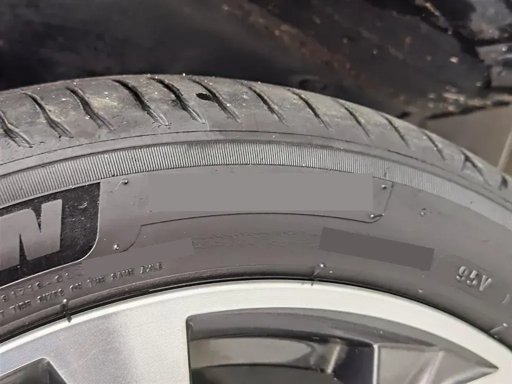 2019 JAC iEVS4 BEV 61KWH,autocango,china used car exporter,china ev exporter,chinese used car exporter,chinese used ev exporter