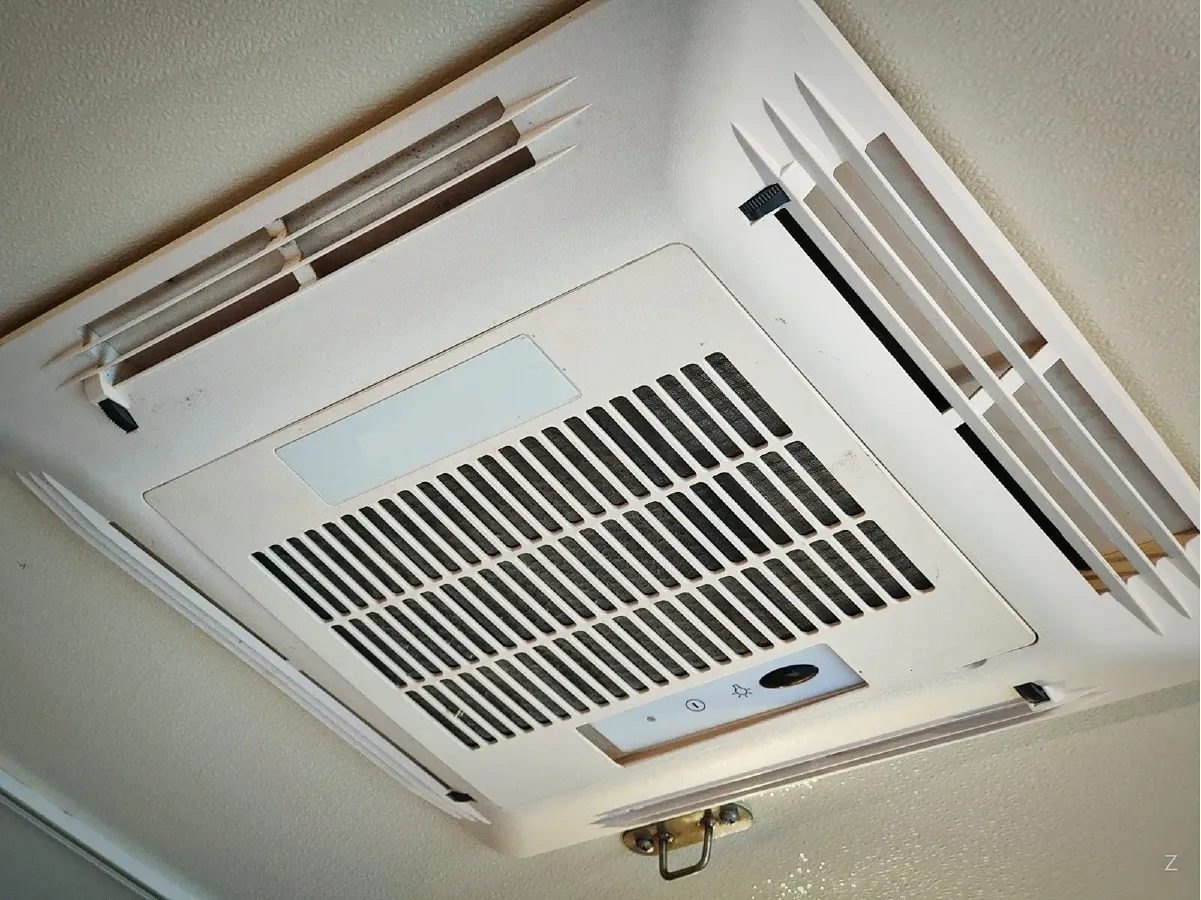 2016 JDMC T5 2.2L 112HP L4 5MT,autocango,china used car exporter,china ev exporter,chinese used car exporter,chinese used ev exporter