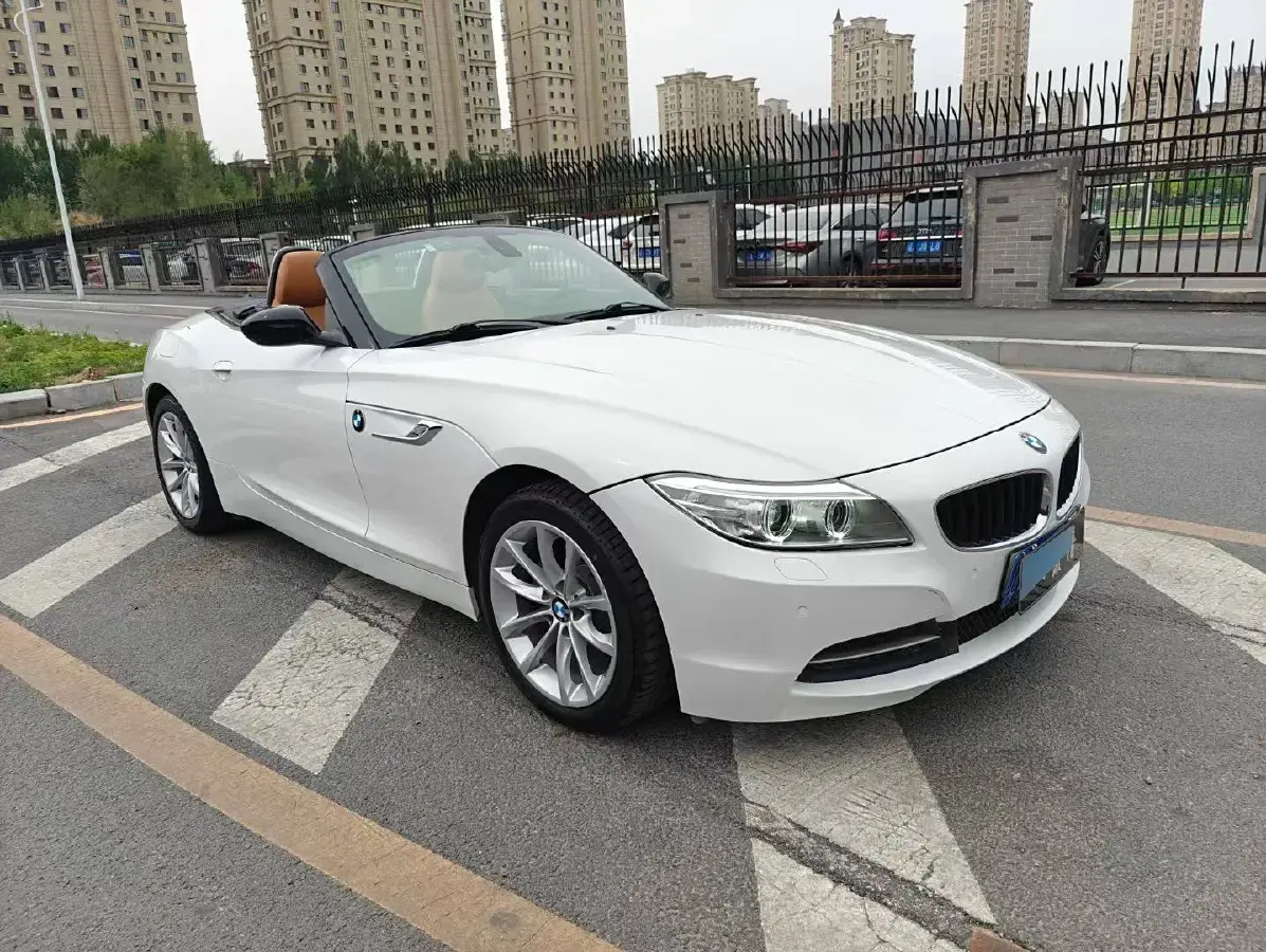 2013 BMW Z4 2.0T 184HP L4 8AT