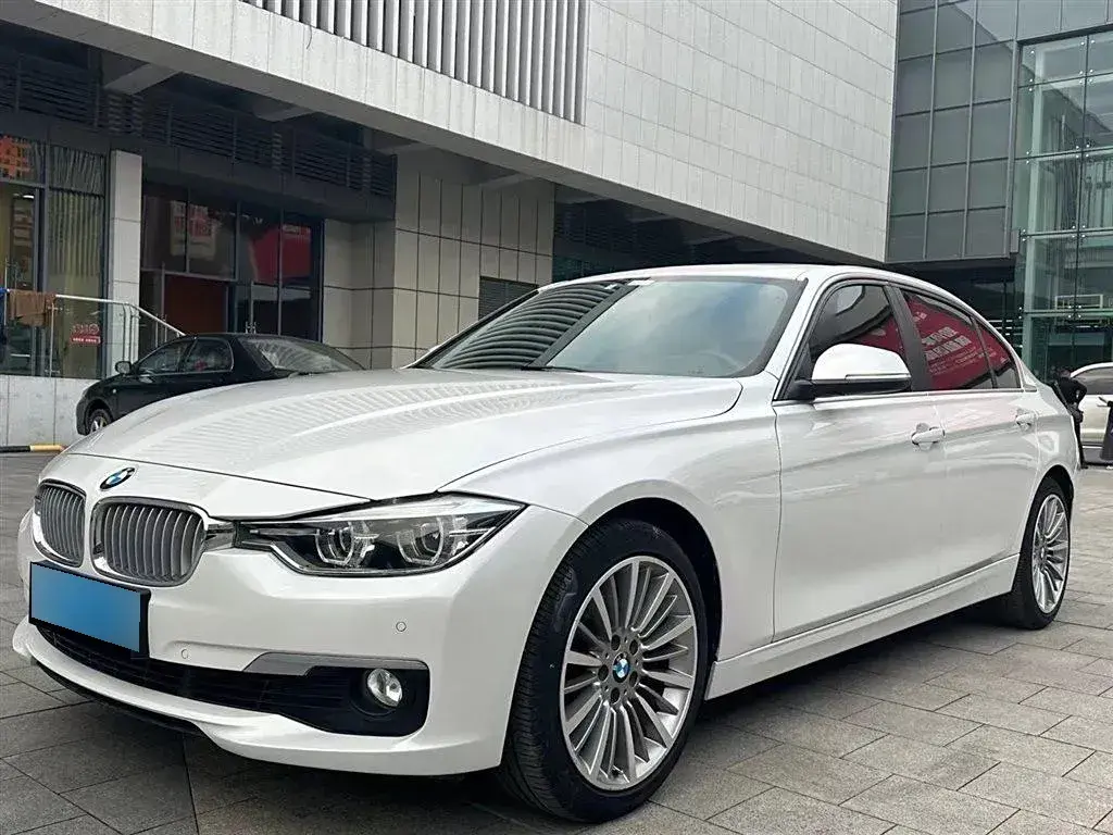 2019 BMW 3 Series 2.0T 184HP L4 8AT