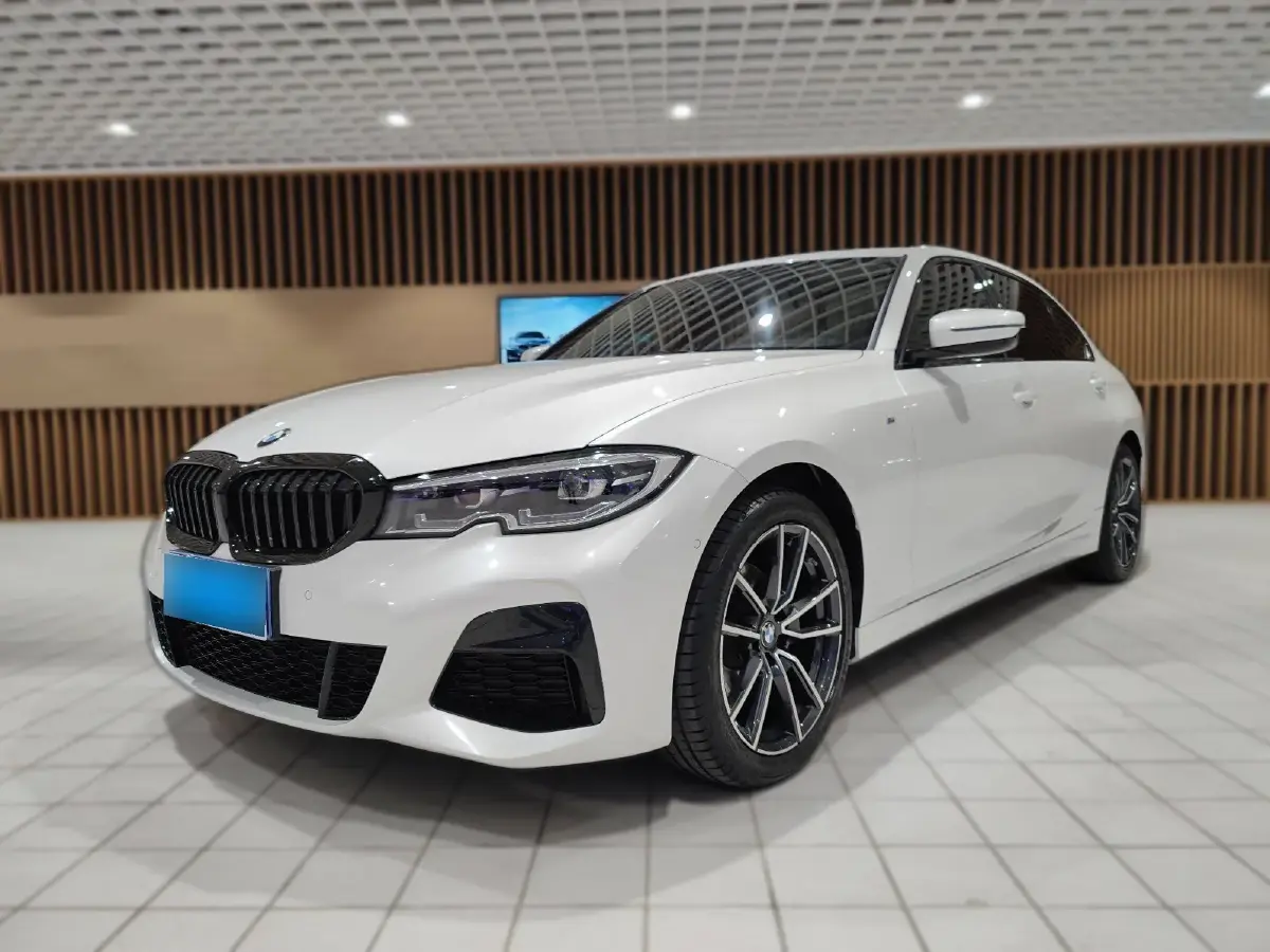 2021 BMW 3 Series 2.0T 184HP L4 8AT