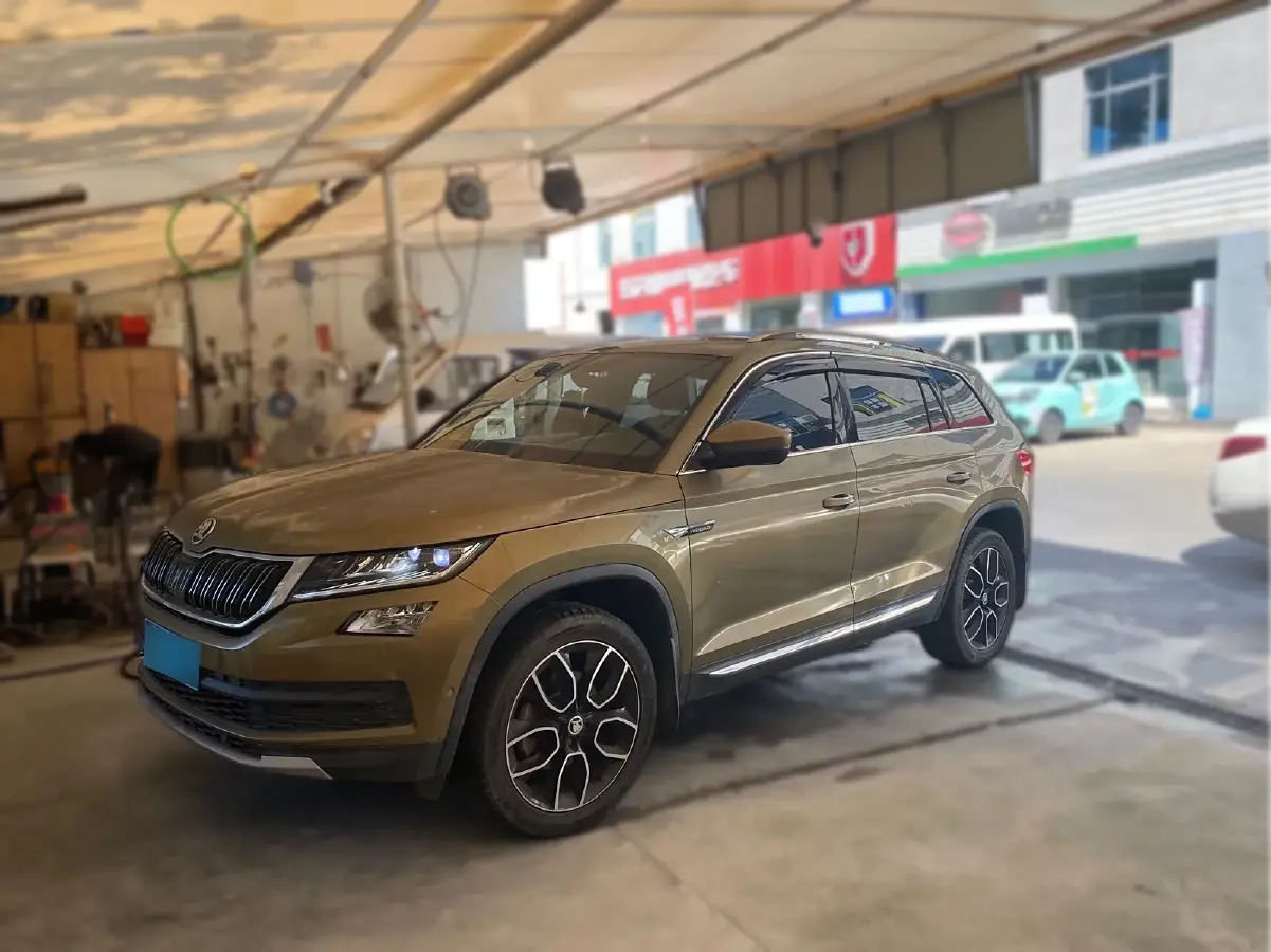 2017 Skoda Kodiak 2.0T 220HP L4 7DCT
