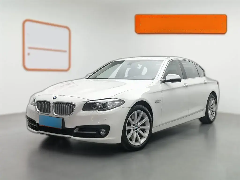 2014 BMW 5 Series 3.0T 306HP L6 8AT