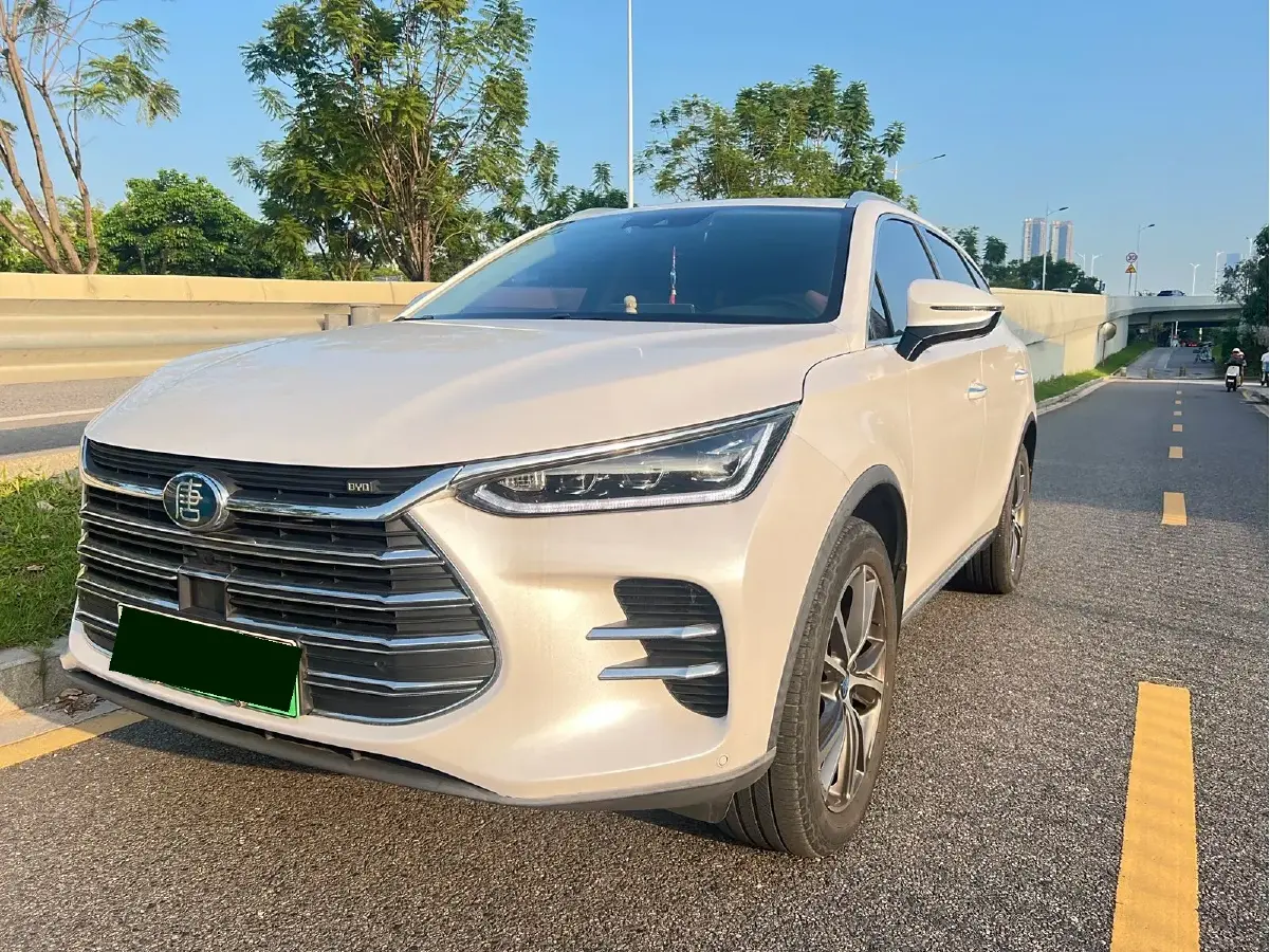 2018 BYD Tang 2.0T 205HP L4 6DCT PHEV 19.96KWH