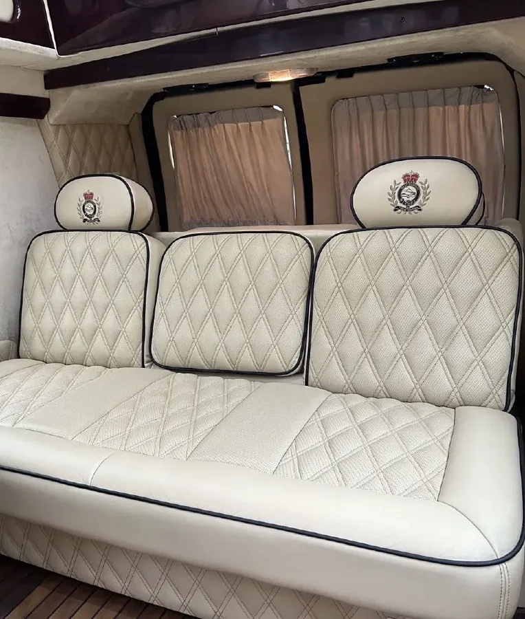 2011 Ford E350 5.4L 258HP V8 5AT,autocango,china used car exporter,china ev exporter,chinese used car exporter,chinese used ev exporter