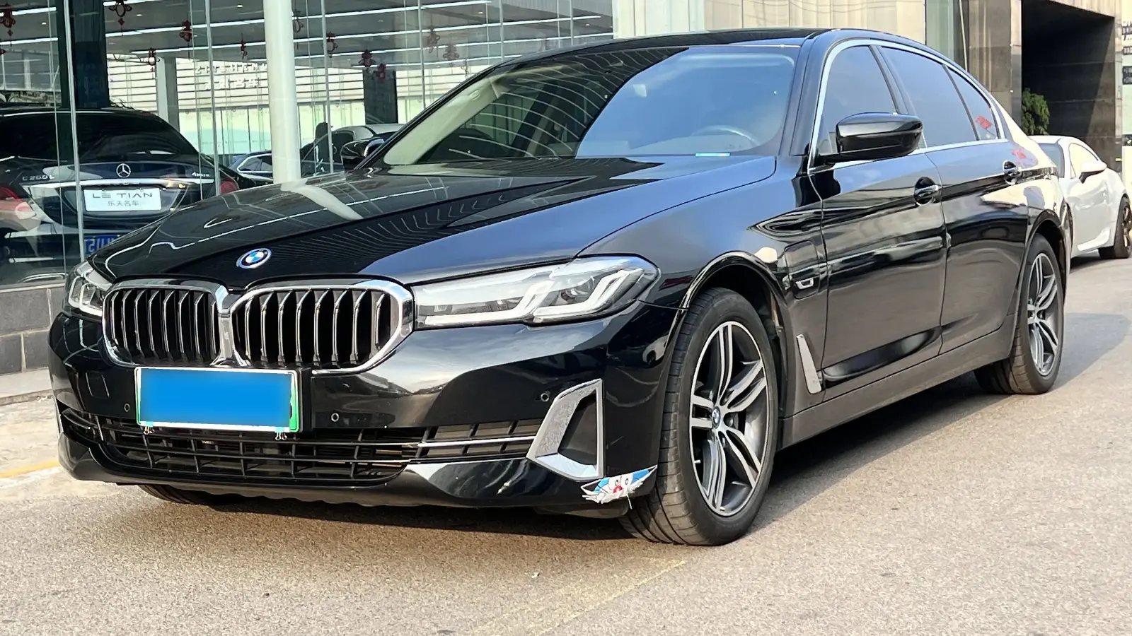 2022 BMW 5 Series 2.0T 184HP L4 8AT PHEV 17.7KWH