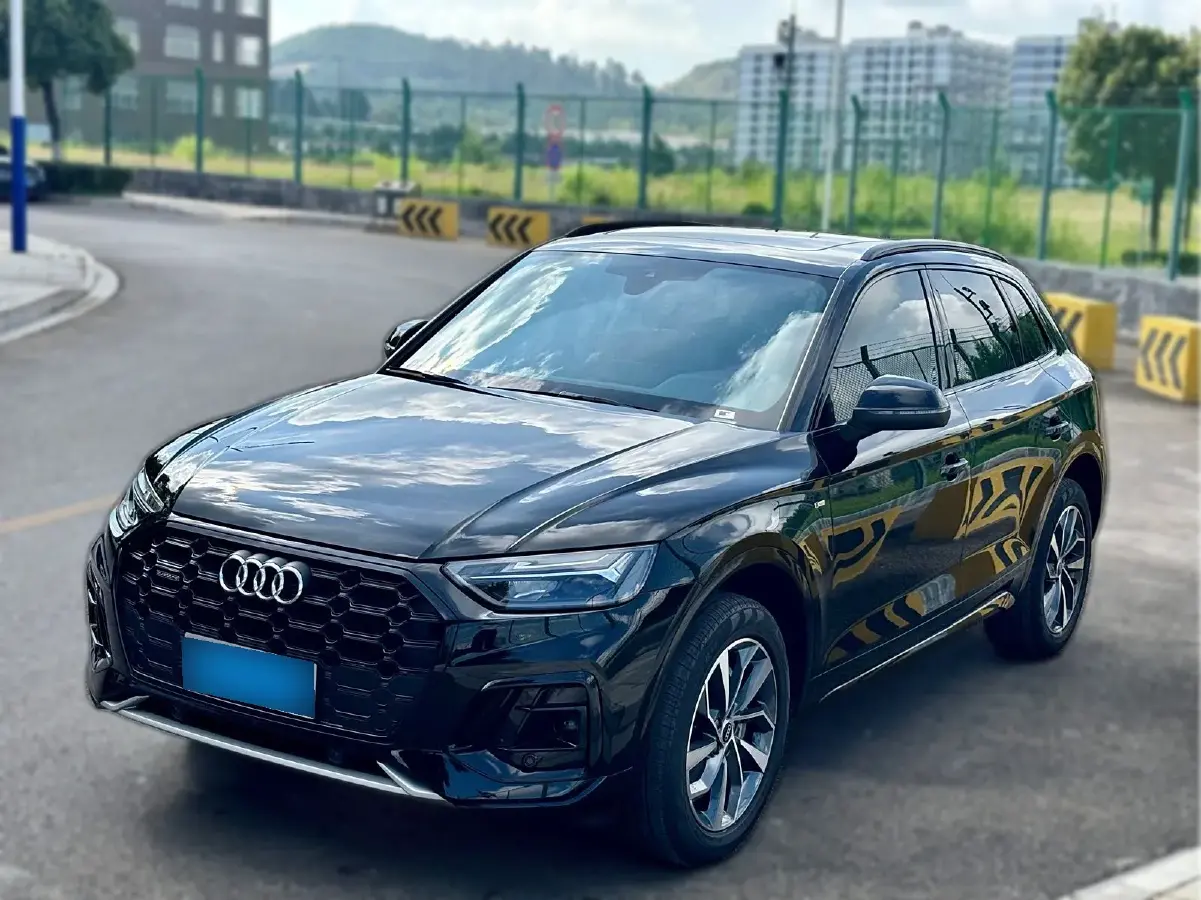 2023 Audi Q5L 2.0T 190HP L4 7DCT