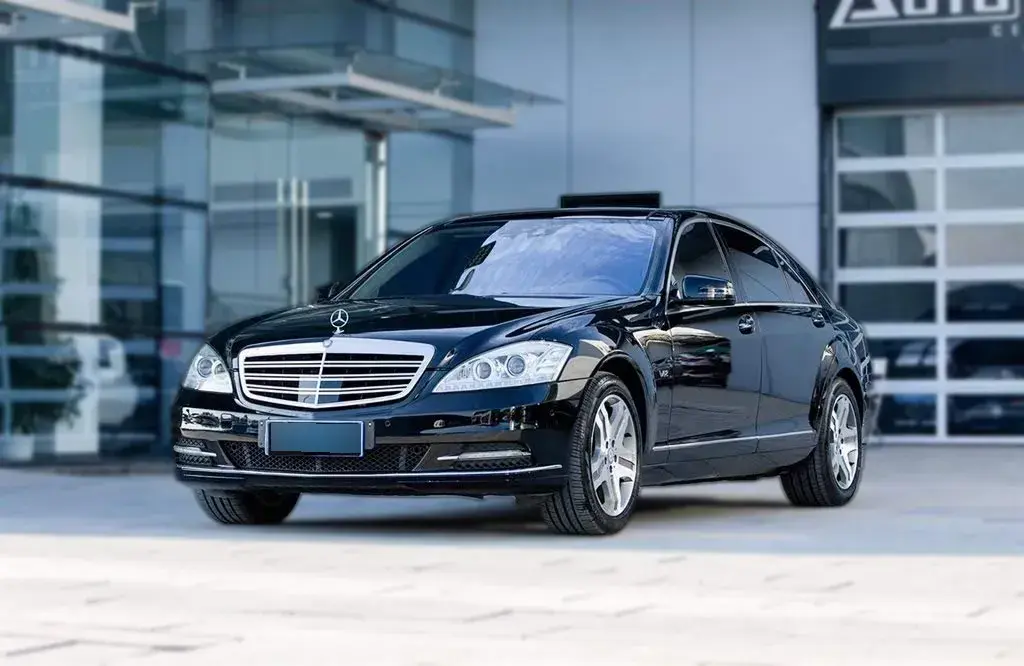 2010 Mercedes-Benz S Class 5.5T 517HP V12 5AT
