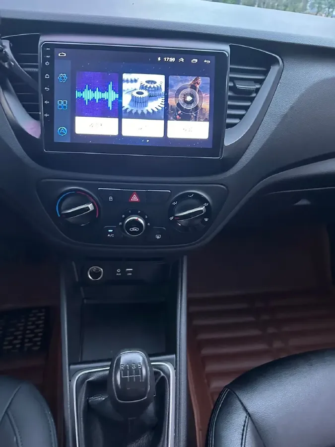 2017 Hyundai Verna RV 1.4L 100HP L4 6MT,autocango,china used car exporter,china ev exporter,chinese used car exporter,chinese used ev exporter