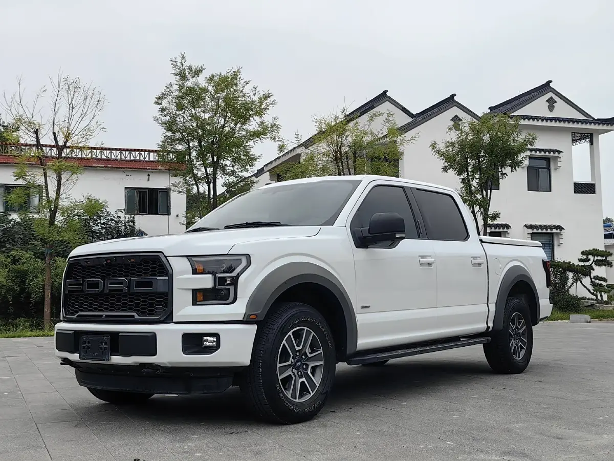 2022 Ford F-150 3.5T 423HP V6 10AT