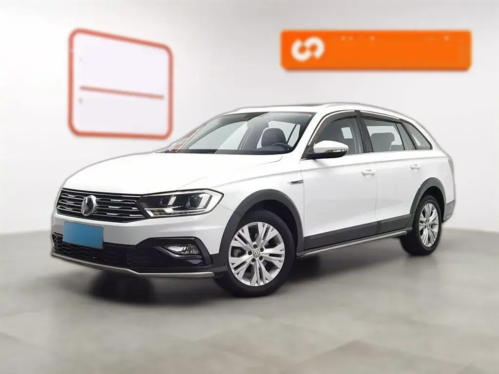 2018 Volkswagen C-Trek 1.5L 110HP L4 5MT