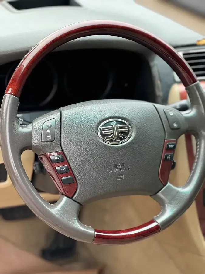 2007 HongQi ShengShi 3.0L 231HP V6 6AT,autocango,china used car exporter,china ev exporter,chinese used car exporter,chinese used ev exporter