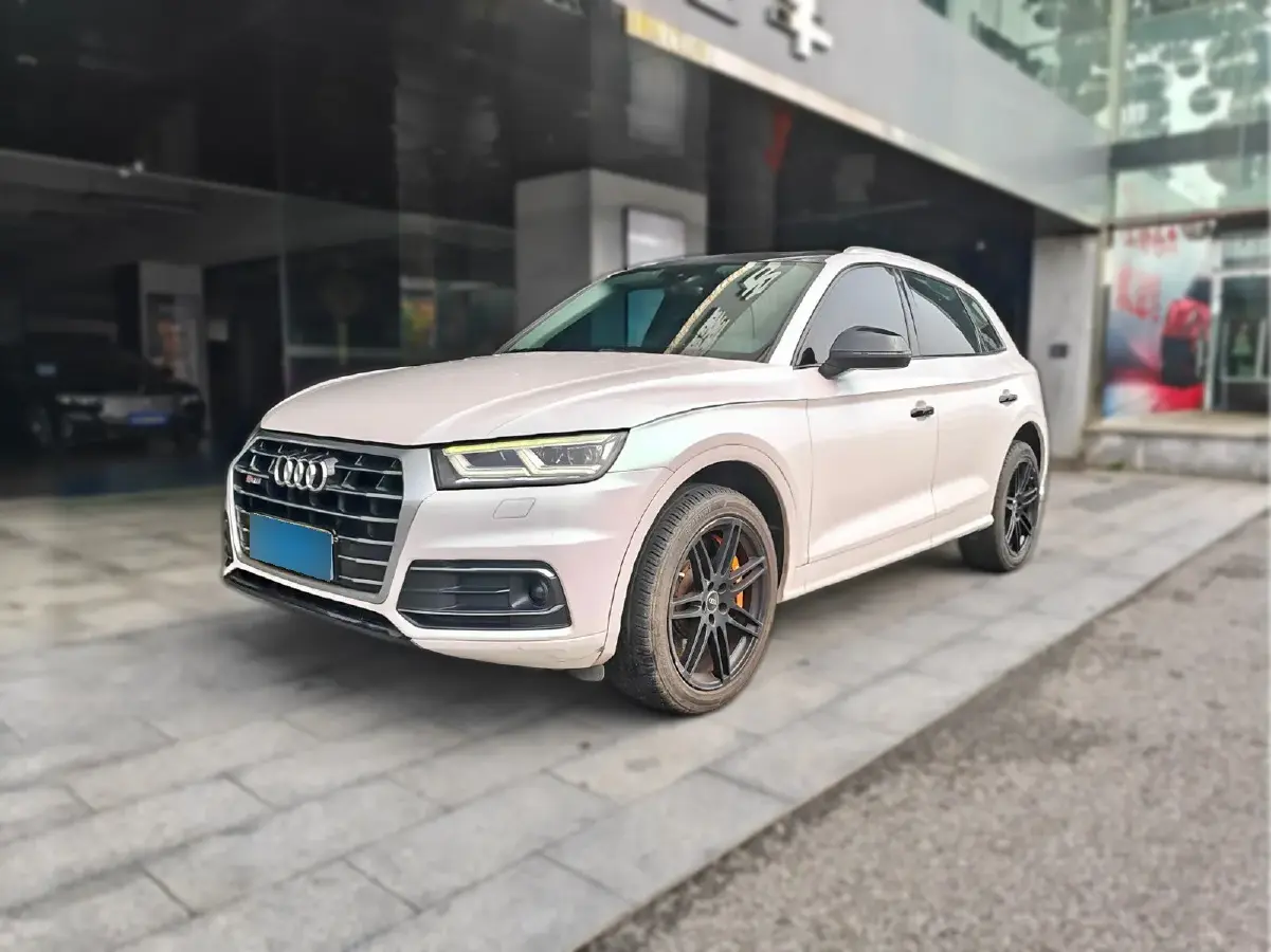 2018 Audi Q5L 2.0T 190HP L4 7DCT