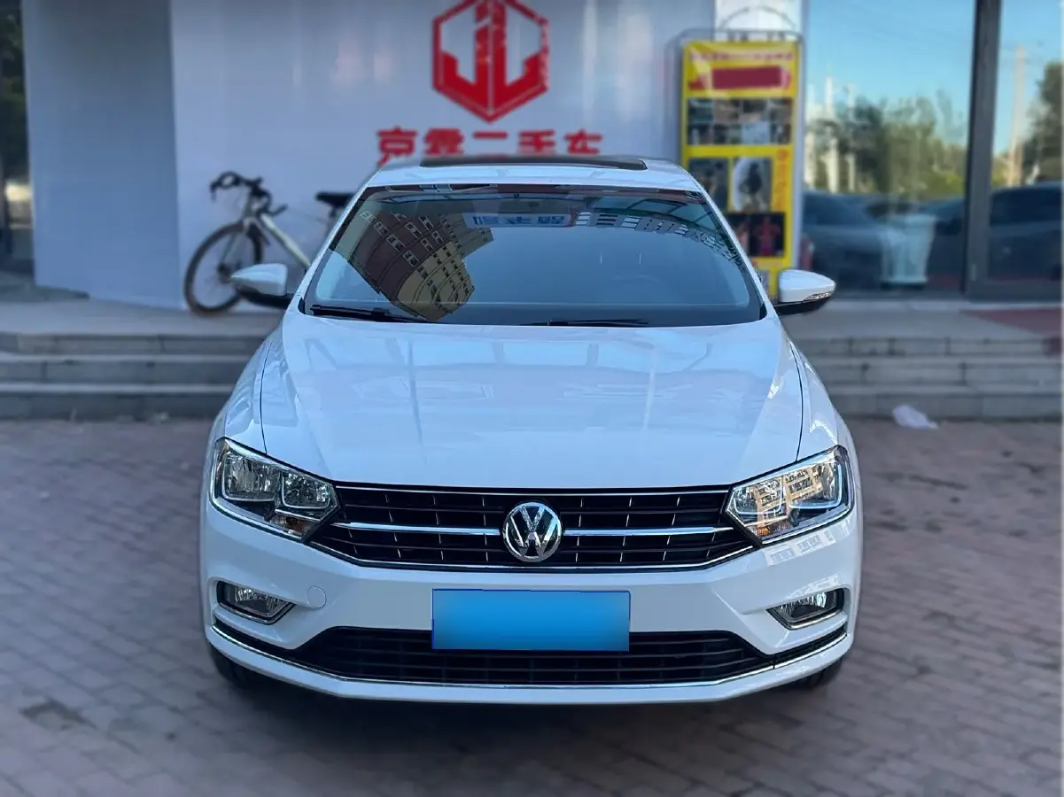 2019 Volkswagen Bora 1.5L 112HP L4 6AT