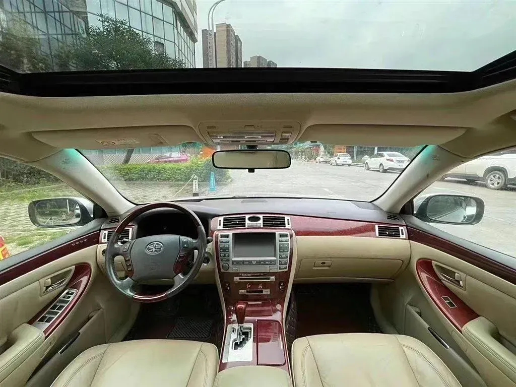 2009 HongQi ShengShi 3.0L 231HP V6 6AT,autocango,china used car exporter,china ev exporter,chinese used car exporter,chinese used ev exporter